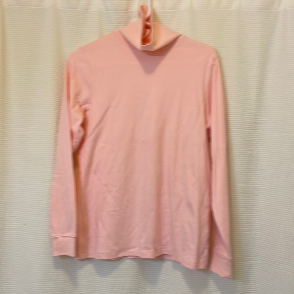NWOT! LL Bean 100% cotton turtleneck. Pink. Small.
